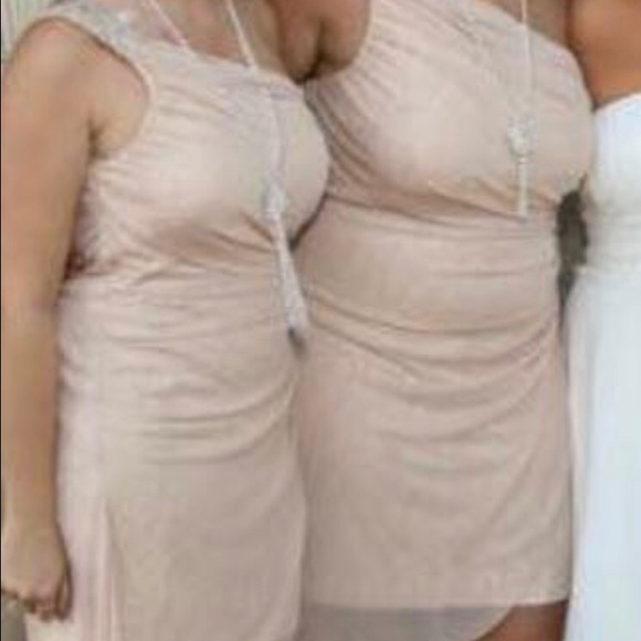 Extremely comfortable occasion dress - Picture 5 of 6